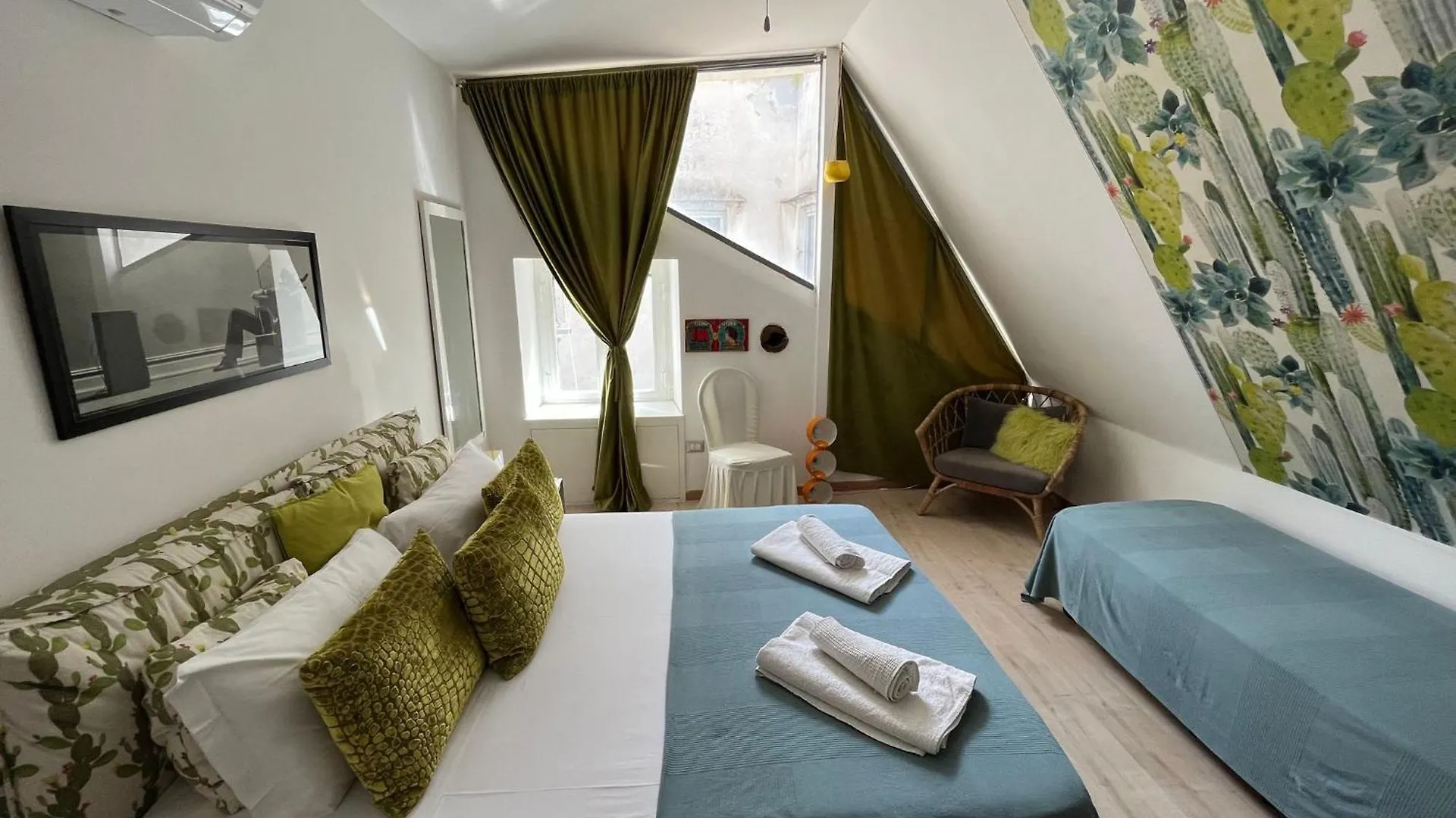 Historic Naples Relais Le Terrazze Apartment